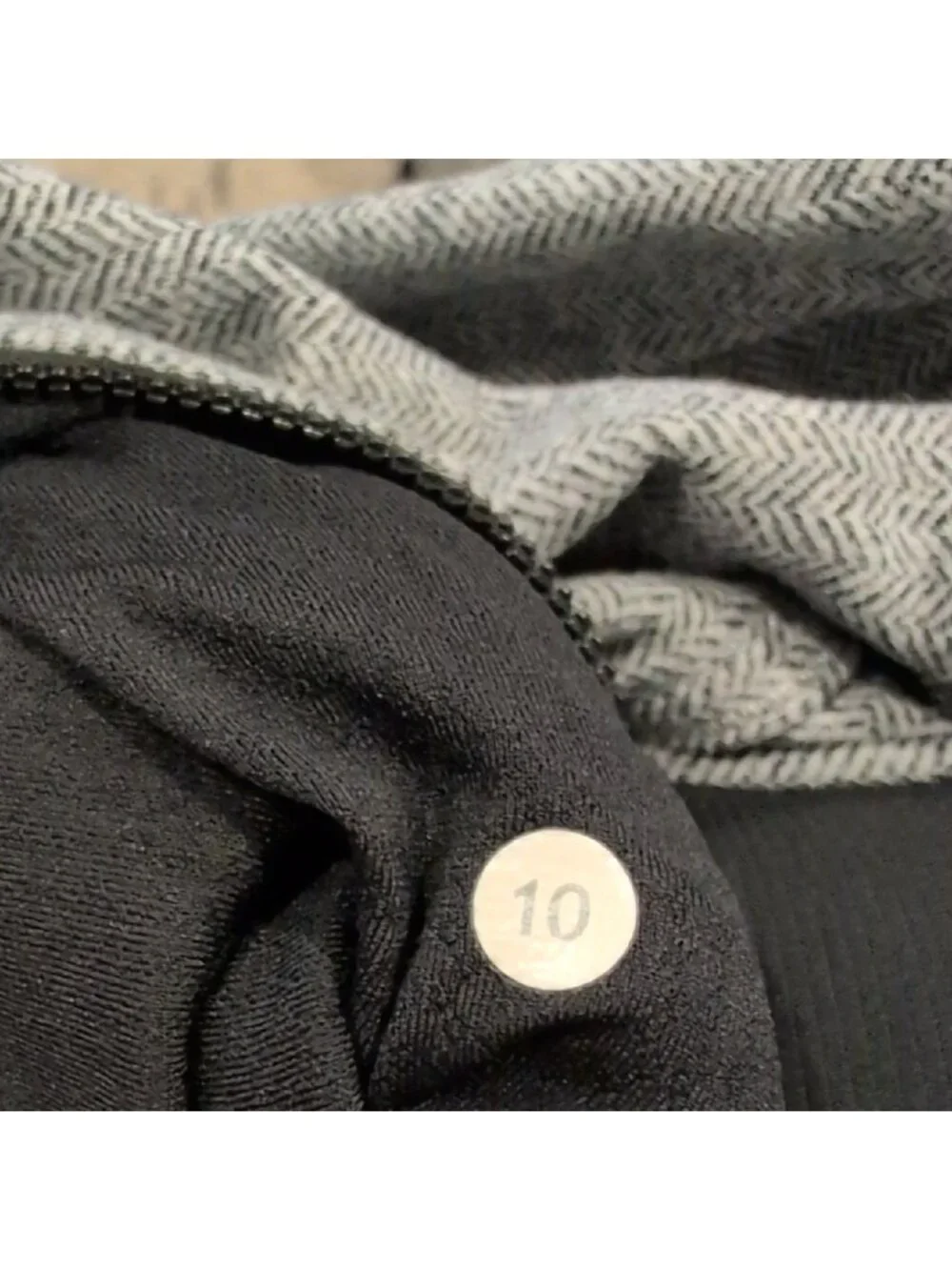 Lululemon Forme Jacket II *Textured Heathered Herringbone Heathered Black White